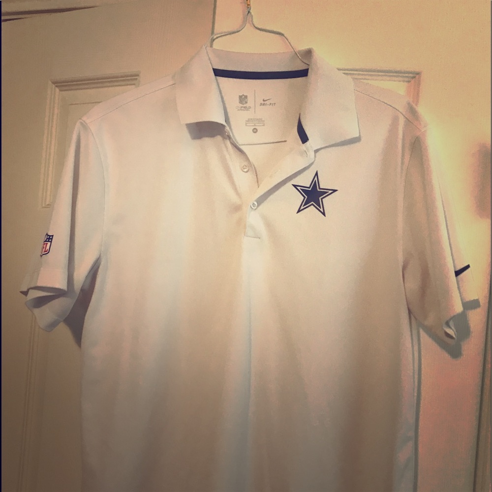 Men’s Nike did fit cowboys polo